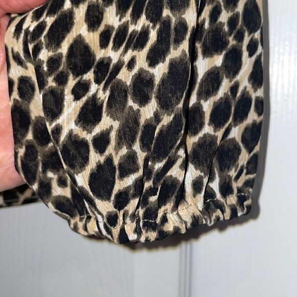 J Crew Factory Leopard Long Sleeve Chiffon Gathered Mock Neck Blouse - Picture 9 of 11